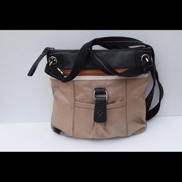 The Sak cross body bag - Picture 6 of 6